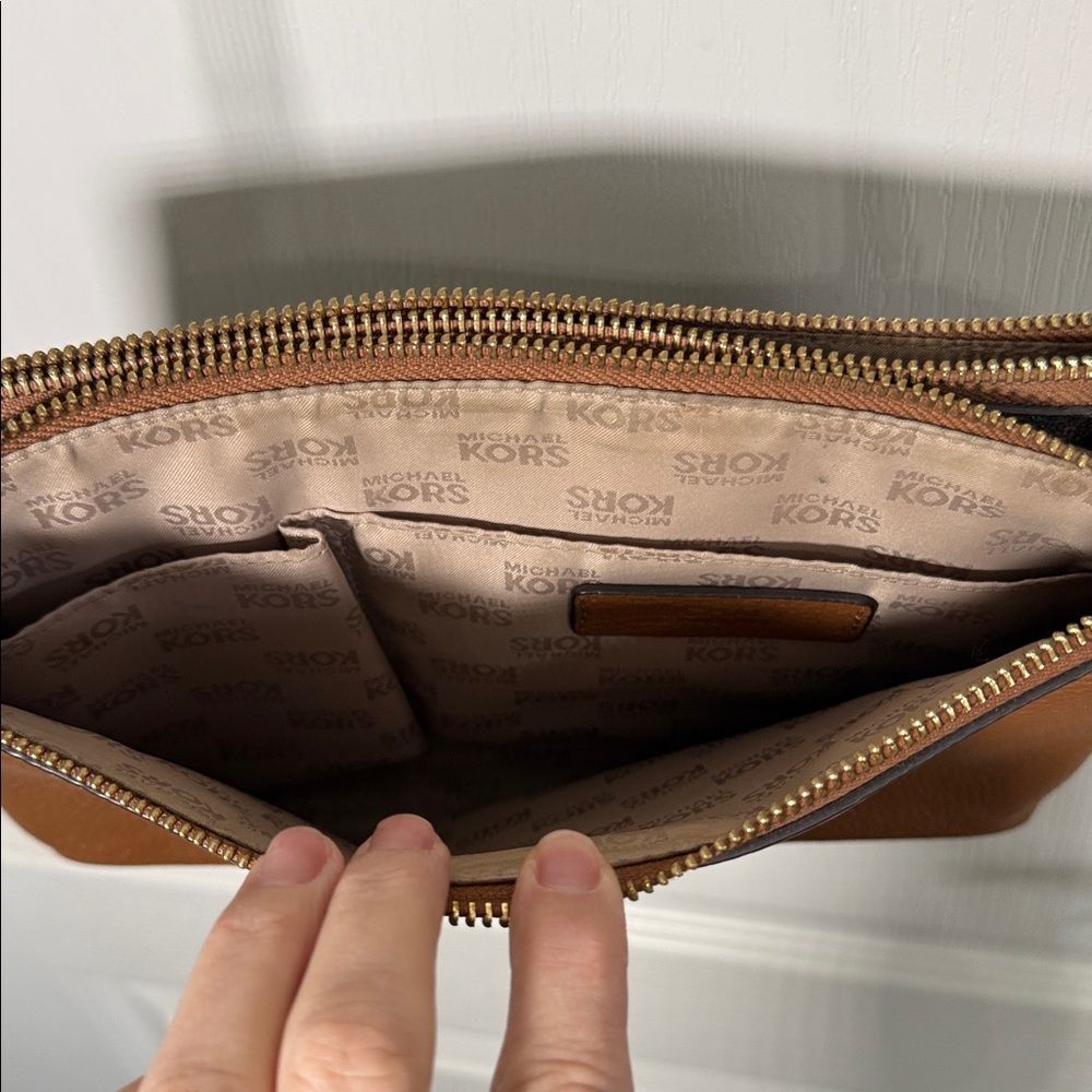 Michael Kors Brown Pebbled Leather Crossbody Bag Double Zip Small Purse - Picture 5 of 15